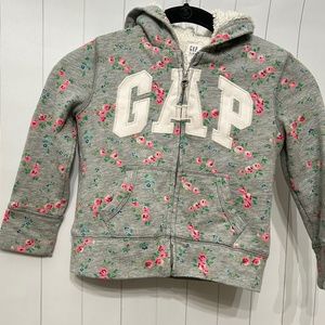 Girl’s sherpa-lined logo hoodie
